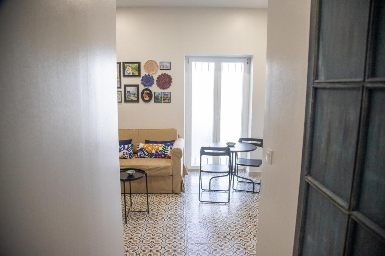 Appartamento Apartamento La Botica Jerez de la Frontera Esterno foto